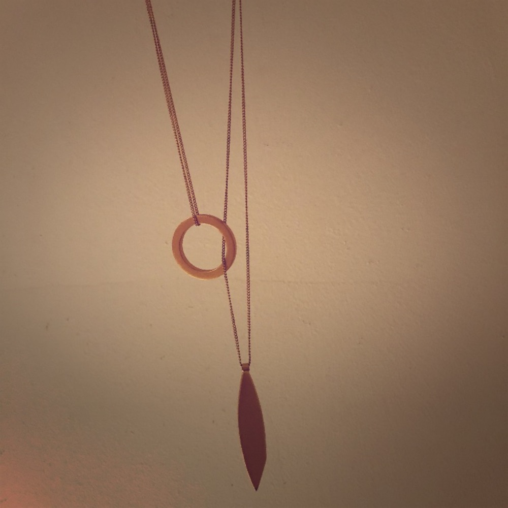 ISO in search of this Madewell necklace!!!